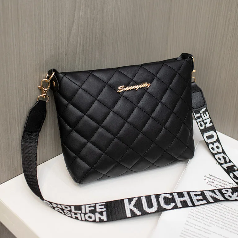 Diamond Quilted Korean Messenger Bag