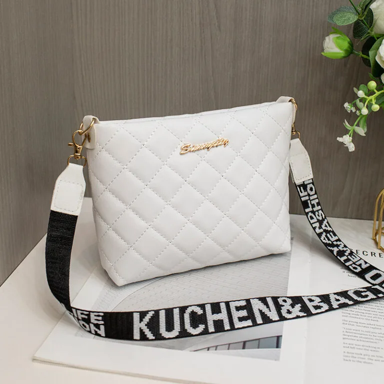 Diamond Quilted Korean Messenger Bag