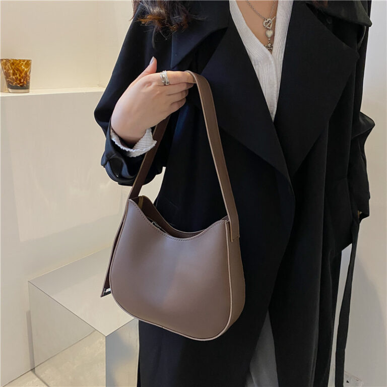 Korean Retro Underarm Shoulder Bag