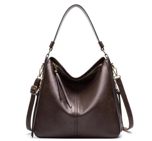 Lunéra Classic Hobo Bag