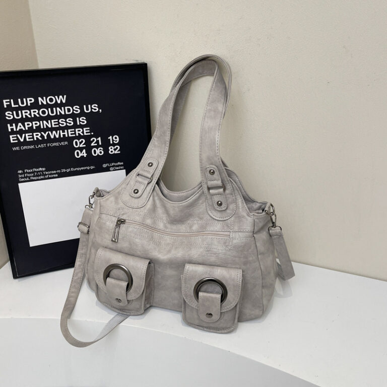 Lunéra Vintage Shoulder Bag