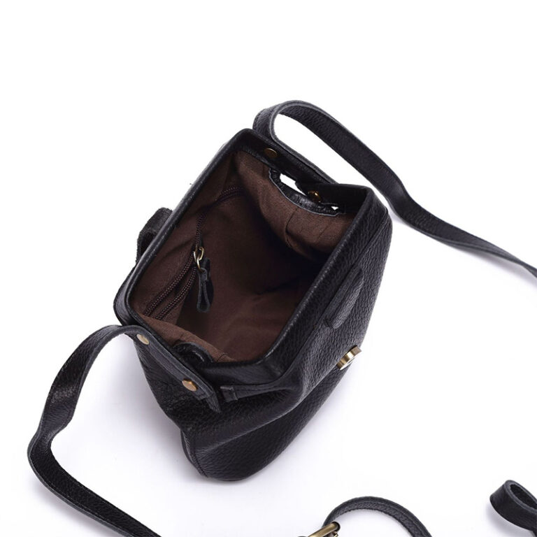 Marélla Buckle Leather Shoulder Bag