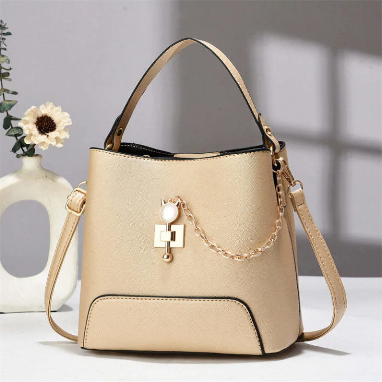 Noémi Charm Bucket Bag – Small Black Shoulder Bag for Women