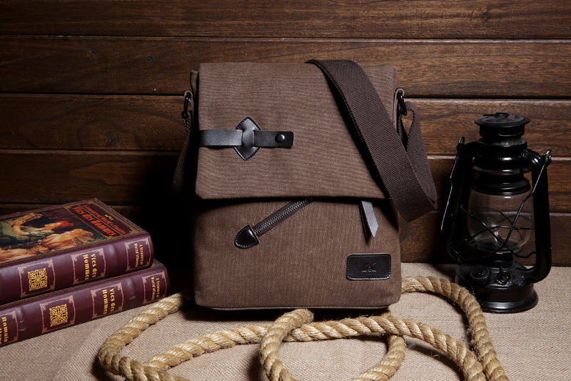 Rovén Canvas Travel Satchel Bag